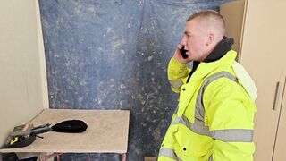 Tradie Stud Lil D gets idolized after work