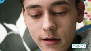 Super-naughty Logan S Light Caress And Big Pecs Explosion Accomplish!