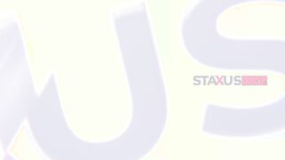 STAXUS :: HAVE FUN MY CREVASSE !