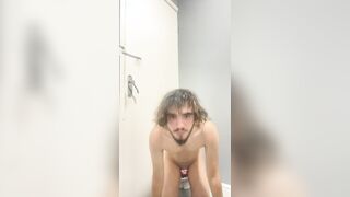 Gooner in the fagpose MARTIN MASA 07710486420