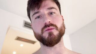 v-card & trunk size taken