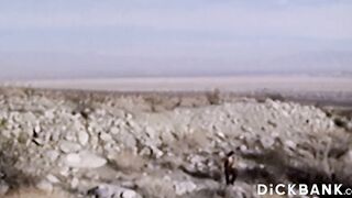 Horny Gays Blows Cock Before Bareback Outdoor