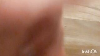 Kinky Solo Sesh Turns Snatch Into Searing Fantasy