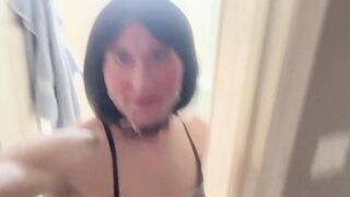 Unexperienced CD being adorable and gorgeous