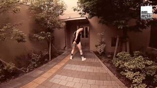 Seductive Axel Abysse Gets Stretched In Intense Fisting