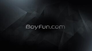 He shoots a giant lad pop-shot after blowing & drilling with his uber-cute bf!