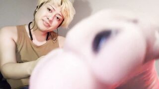 Soles in Denim With Dark-hued Wondrous Toe Screws