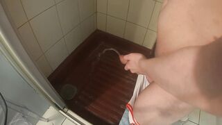 Peeing and cuming in the bathroom