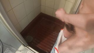 Peeing and cuming in the bathroom