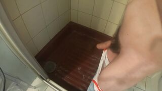 Peeing and cuming in the bathroom