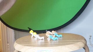 Tinies Get Punched By Thick Idolize!