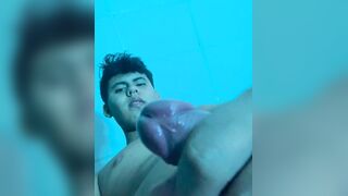 Que rico me la jalo
