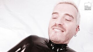 Tattooed Axel Abysse Gets Extreme Foot Fisting