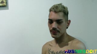 Blue Eyed Australian Gay Beckett Masturbates His Hard Dick