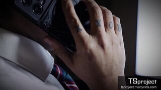 Papi orders office cockslut guy to stick a pen in his booty