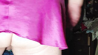 88 Hornyman11 HOMOSEXUAL guy with a mini micro-skirt on wants a Chisel in his backside