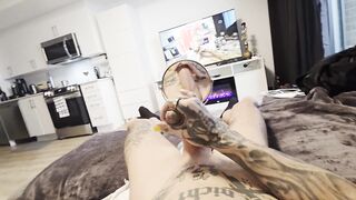 Com and have fun whit me its bland