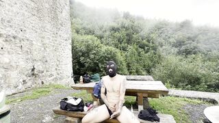 Public picnic screw!