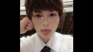 Air deep smooch for men with glasses! Salivating and convulsions jizz! 015