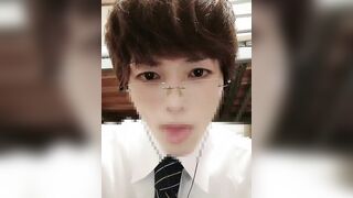 Air deep smooch for men with glasses! Salivating and convulsions jizz! 015