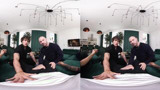 B-day sans a condom 3some with muscle Latino and French gym brother