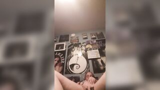 Nubile getting off with wand