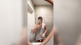 Nubile Guy fills out his huge prick