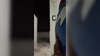 PHAT MEATPIPE DRAINING OFF IN THE RAIN LOV3