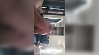 Solo cum-shot