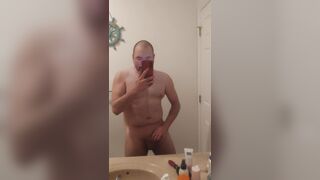 Glance at that fuckpole