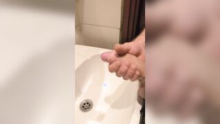 Cum shot in the douche