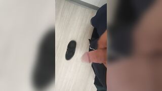 Kwik stroke in the dressingroom