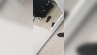 Kwik stroke in the dressingroom