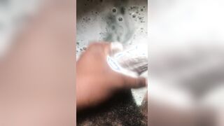 Observe the viral bouncy tub