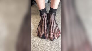 Lace facialed soles