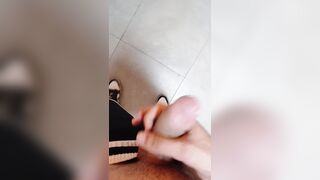 Gym wank off