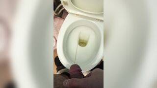Кто хочет мою мочу?