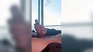 Dándome amor, por qué amanecí con mi verga muy dura