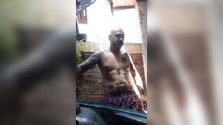 Metiendo mano