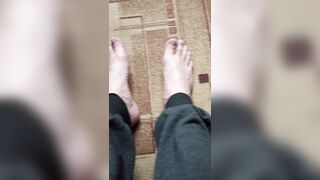 Who wants to slurp my soles?