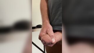 A prompt jizz shot