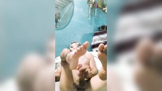 Smoking while Im wanking my Monstrous rock-hard dick lol dont yall enjoy it