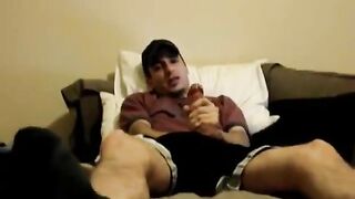 Elder flick of me stroking off in sofa