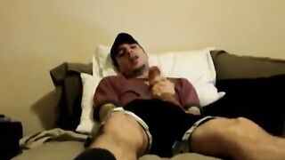 Elder flick of me stroking off in sofa