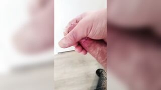 Pumping out spunk