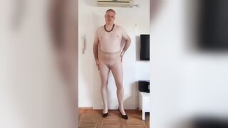 I enjoy tights