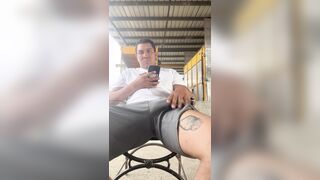 I wank outdoors while Im on duty