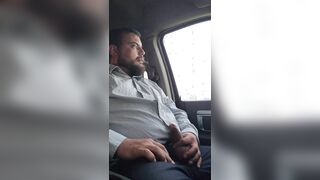 Public car bate