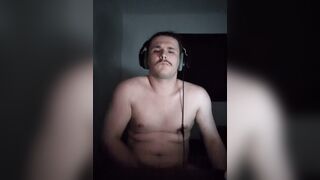 Gamer Stepbro Wanking His Gamer Pecker!