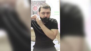 queer gimp instructing